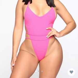 Fashion nova swimsuit NWOT